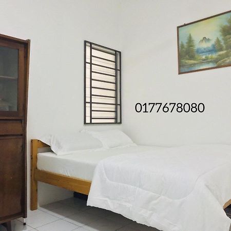 Mohd Noor Alyn Home Batu Pahat II Wifi Coway מראה חיצוני תמונה