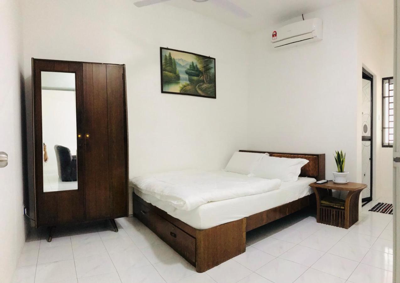 Mohd Noor Alyn Home Batu Pahat II Wifi Coway מראה חיצוני תמונה