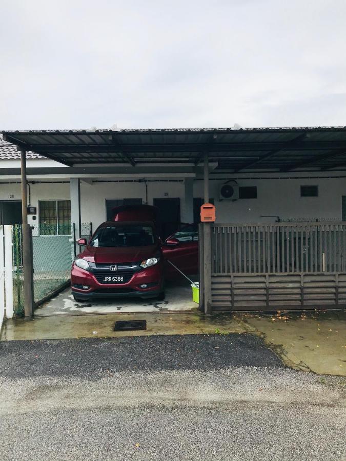 Mohd Noor Alyn Home Batu Pahat II Wifi Coway מראה חיצוני תמונה